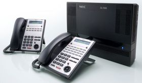 Gammeldagse PABX-sentraler krever eksternt vedlikehold og dyre reservedeler. En ny telefon kan koste så mye som 10 000 kroner.