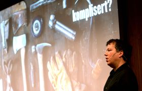 Øyvind Solstad på en konferanse for noen år siden.