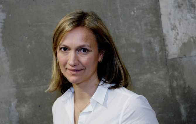 SIV JUVIK TVEITNES, Chief Operating Officer (COO) med ansvar for organisasjon, prosessforbedringer og endringsprogrammer i mediehusene.