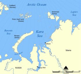 Frans Josef land ligger rett nordøst for Svalbard. Isfjell fra breene her kan nå fram til norske rigger i Barentshavet. Rosneft har øvd seg på å taue bort isfjell i Karahavet.