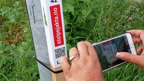 DIGITALT: Registreringen av stolper gjøres med egenutviklet app.