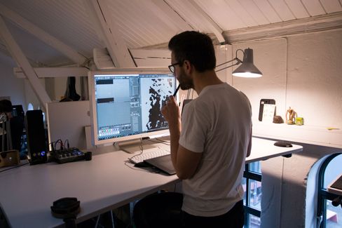 Inntil nylig brukte Racecar utelukkende Mac. Nå trives de med kraftige Windows-maskiner.