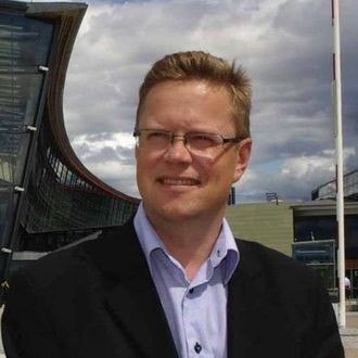 Forfatter: Peter Engelschiøn, advokat, Tieto.