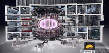 Tokamak: ITER i Frankrike vil blir verdens største Tokamak med en plasmaradius på 6,2 meter og et plasmavolum på 840 kubikkmeter. Her vil plasmaet oppnå en varme på mellom 150 og 300 millioner grader.