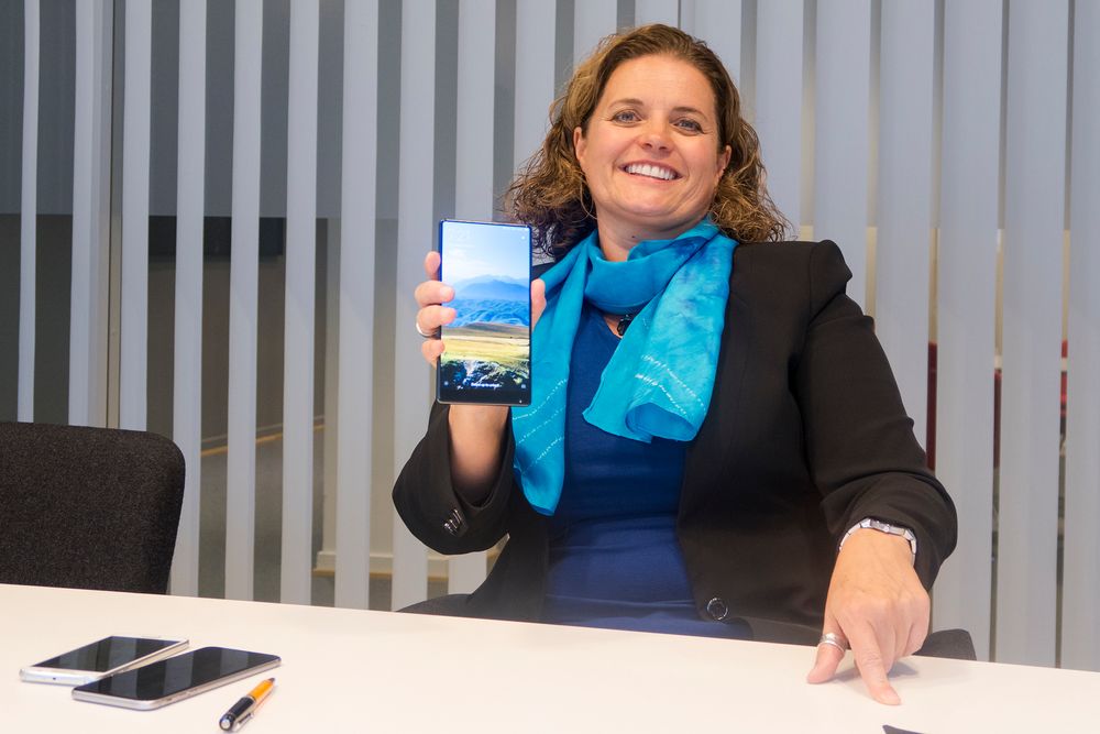 Grunn til å smile: Xiaomis nye toppmodell har vært en døråpner for Elliptic Labs. Nå vil alle de store mobilprodusentene snakke med Elliptic-sjef, Laila Danielsen