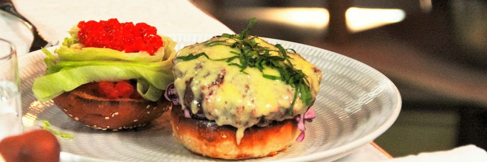 Her er oppskriftene på de saftige burgerne Eyvind Hellstrøm serverte på tv i går