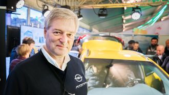 Knut Brandrud selger mye Opel i Trondheim.