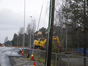 NY HOLDEPLASS: Det bygges for tiden en ny bussholdeplass midt mellom Myrvoll stasjon og endestasjonen på Greverud kirke.