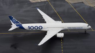 A350-1000 er 73,8 meter langt, sju meter lengre enn A350-900.