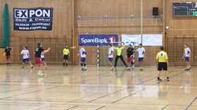 STERK MOTSTAND: "Trønderbataljonen" Vikhammer overkjørte Kolbotn hjemme i Sofiemyrhallen.