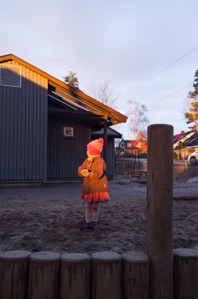 FRA LEKEAPPARAT TIL SAND: Her er det ingen lekeapparater igjen.
