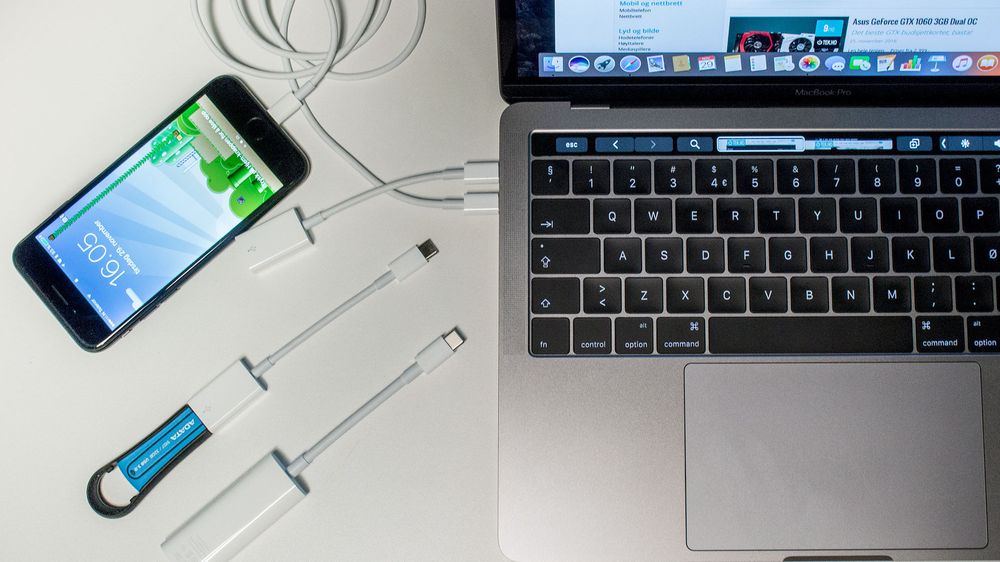 Vi gleder oss til alle enhetene våre kan plugges rett inn i en USB Type-C-port. Det vil nok skje omtrent på samme tidspunkt som en ny «universalstandard» ser dagens lys...