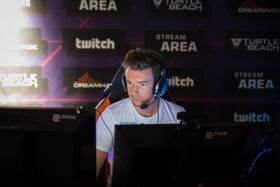 Kenneth «REASTEN» Kristiansen er tilbake i den kompetitive scenen. Her avbildet under Dreamhack Winter 2016.