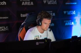 Kenneth «REASTEN» Kristiansen kommer ikke til å legge streamingen på hylla med det første.
