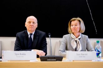 Konsernsjef i Telenor Sigve Brekke og styreleder i Telenor Gunn Wærsted. (Arkivfoto).