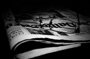 newspaper-headlines-article-71341-pixaba