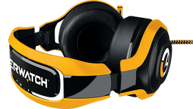 Razer ManO'War Overwatch-hodetelefoner er en av premiene her.