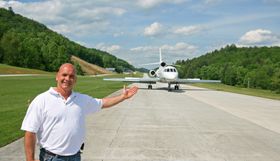 SJEFEN: Mike Chiochetti er grunnleggeren av Heaven’s Landing.