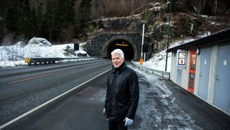 Tidligere Granvin-ordfører Olav Seim er glad i Tunsbergtunnelen, som binder Voss og Granvin tettere sammen.