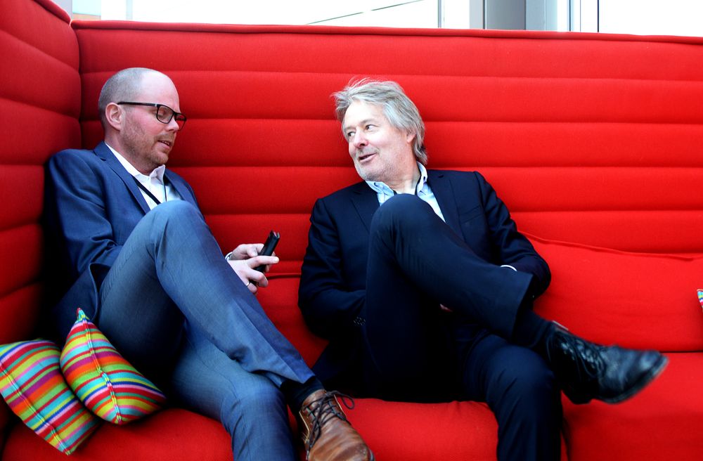 Sjefredaktør Gard Steiro og styreleder Torry Pedersen i VG. Bildet ble tatt da det ble klart at Steiro tar over jobben som toppsjef.