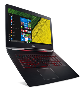 Aspire V 17 Nitro med øyesporing.