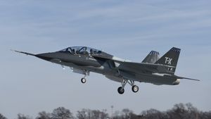 T-X%20first%20flight%20takeoff%2012.20.1