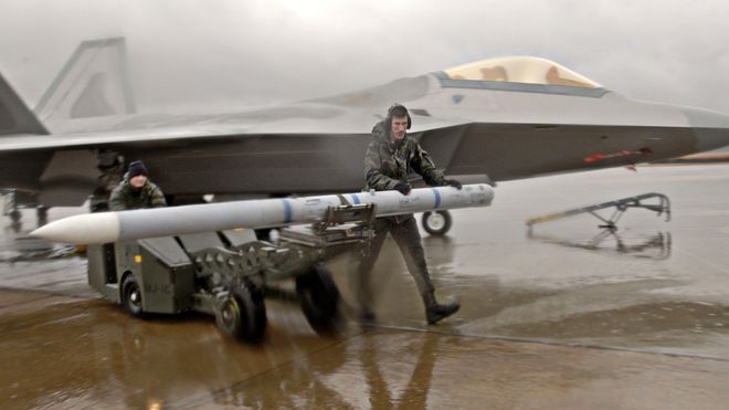Nammo bygger våpenfabrikk inne på amerikansk base
