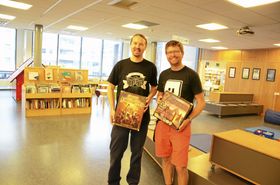 POPULÆRT: Sturla K. Johansens brettspillkvelder i biblioteket er svært populære.