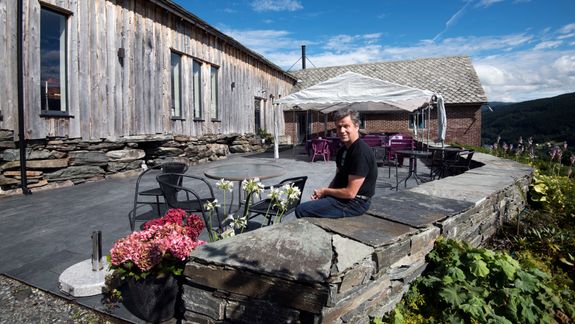 Bygde om gård og grunn med Jorunn