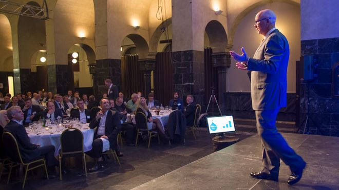 KLØFTA MÅ KRYSSES FOR SUKSESS