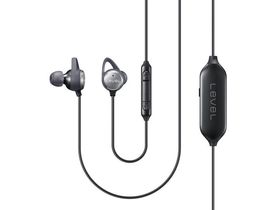 Level In-pluggene skal redusere støy utenfra med 20 db, og har Talk In-modus.