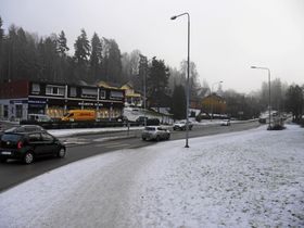 FRA TO TIL FIRE FELT: Kommunen har foreslått å utvide Skiveien mellom krysset i Sønsterudveien og Rikåskrysset til fire felt.
