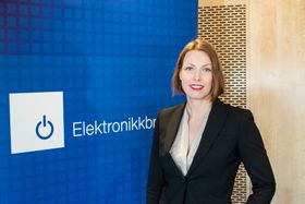 Kommunikasjonssjef i Stiftelsen Elektronikkbransjen Marte Ottemo ser lyst på elektronikkåret 2017.