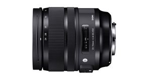 Sigma 24-70mm.