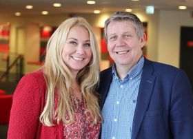 Tine Austvoll Jensen (t.v.) blir ny Discovery-sjef. Her sammen med programdirektør Eivind Landsverk.