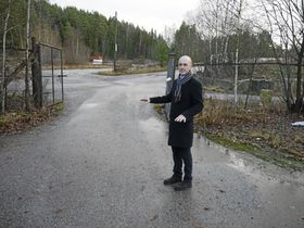 MYRVOLL TORG: – Her skal det bygges et bilfritt handelstorg, sier Kim Andre Moe i JM Norge AS.