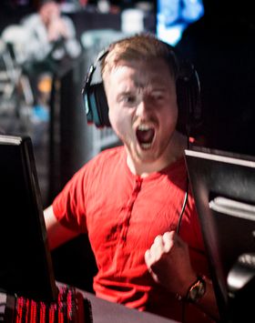 «akez» på bylan. Der vant de over Expert Gaming i finalen.