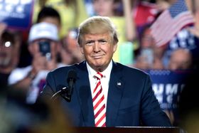 President Donald Trump støttet O'Reilly.