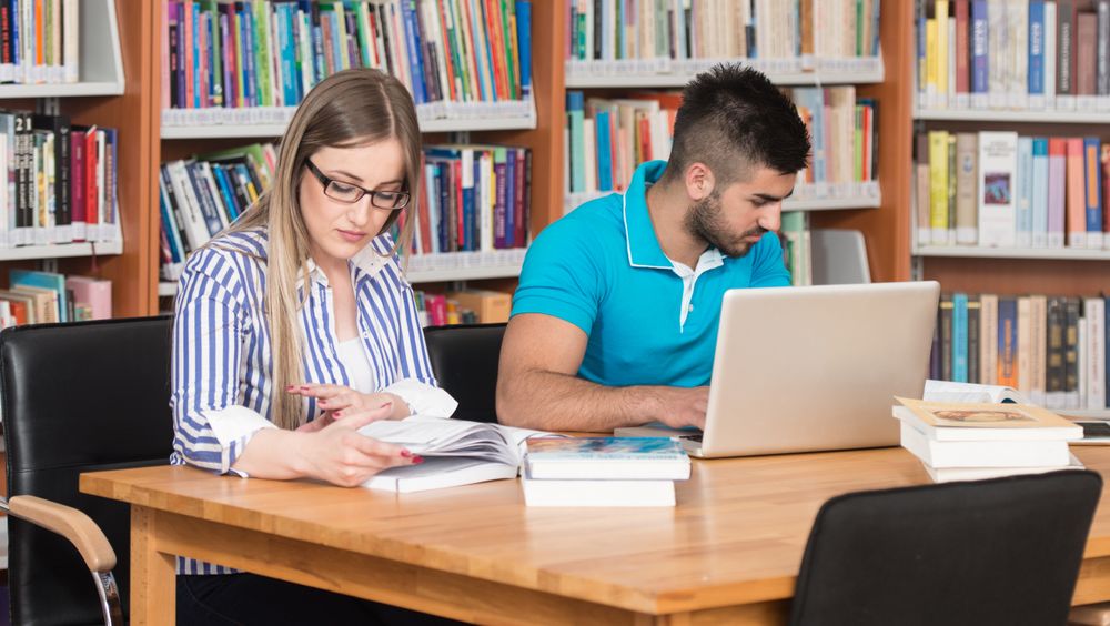 Dataingeniører er etterspurt kompetanse blant NHO-bedriftene.