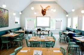 KAN KOMBINERE: Med det nye restaurantbygget kan den "gamle" restauranten brukes til konferanser, mens gjester spiser i den nye avdelingen.