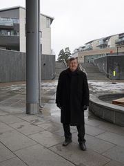 TROR PÅ FREMTIDIGE KOLBOTN: UMP-leder Kjell G. Pettersen er overbevist om at de fleste kommer til å stortrives når fremtidens Kolbotn tar form.