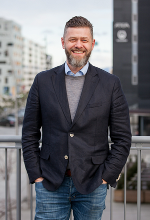 Frode Aardal i Atea ser mer samkjøring av de ulike systemene som i dag bygger opp smarte hus.
