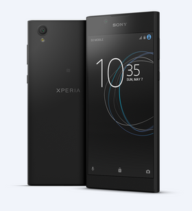 Telefonen tar tydelig etter Sonys nyeste telefoner hva angår design.