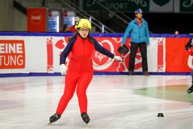 TOK SØLV: Lise Katrin Jensen fra Oppegård og Norge sikret oss nok en medalje i Østerrike.