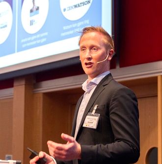 Hans Kristian Aas i Accenture har nylig vært i Finland sammen med Boost AI. Han tror stavangerselsakpet har en fremtid i finans- og forsikringsnæringen.