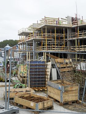 FORTETTING: Det bygges mye på Kolbotn i dag, og mer skal det bli i fremtiden, dersom sentrumsplanen vedtas mandag. Her ser du fra utbyggingen på Kantor.