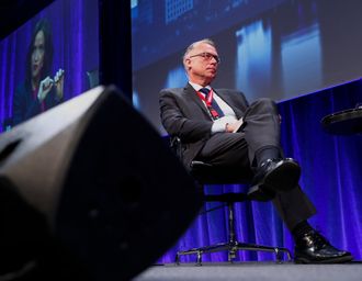 Kjetil Nilsen er direktør i Nasjonal sikkerhetsmyndighet. Han advarte blant annet mot en utvikling der mindre bedrifter utnyttes som brohode ved angrep mot viktigere instanser.