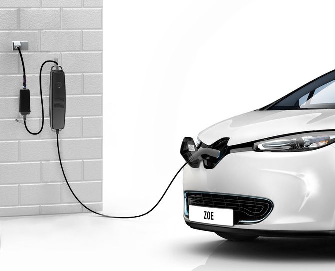 ZapCharger Portable – Unik ladekabel laget for Renault Zoe modellen