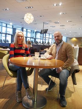 SKAL HOLDE INFOMØTE: Randi Driessen Marthinsen, prosjektleder for rusforebyggende arbeid og Gregory Gurvich, leder for Utekontakten i Oppegård kommune tar arrestasjonene på høyeste alvor.
