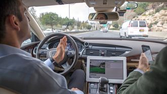 Den israelske Mobileye-teknologien gjør denne bilen selvkjørende.